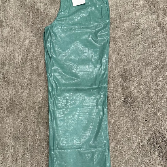 Noli Shop monochromatic sweater and vegan leather pants set. New with tags. - Picture 2 of 5